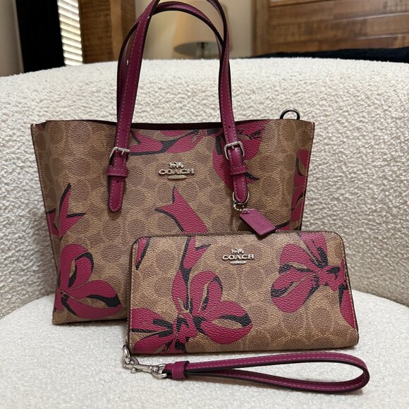 COACH Mollie Tote Bag and Long Zip Around Wallet with Pink Bow Print - Picture 1 of 9